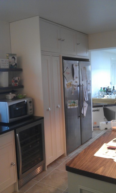 Traditional framed kitchen traditional-kitchen