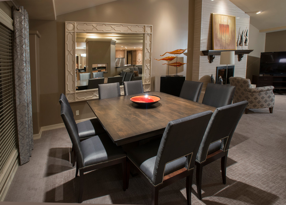 Dining room - transitional dining room idea