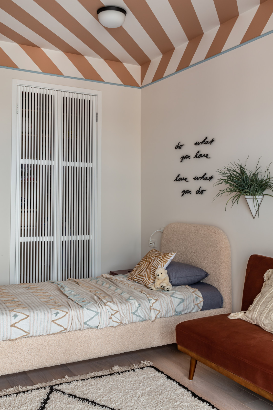 Квартира в ЖК "Солнечный", 128 кв.м.