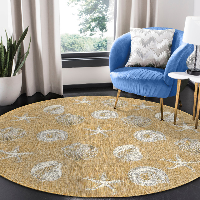 Carmel Shells Indoor/Outdoor Rug, 7'10" Round Beach Style Outdoor