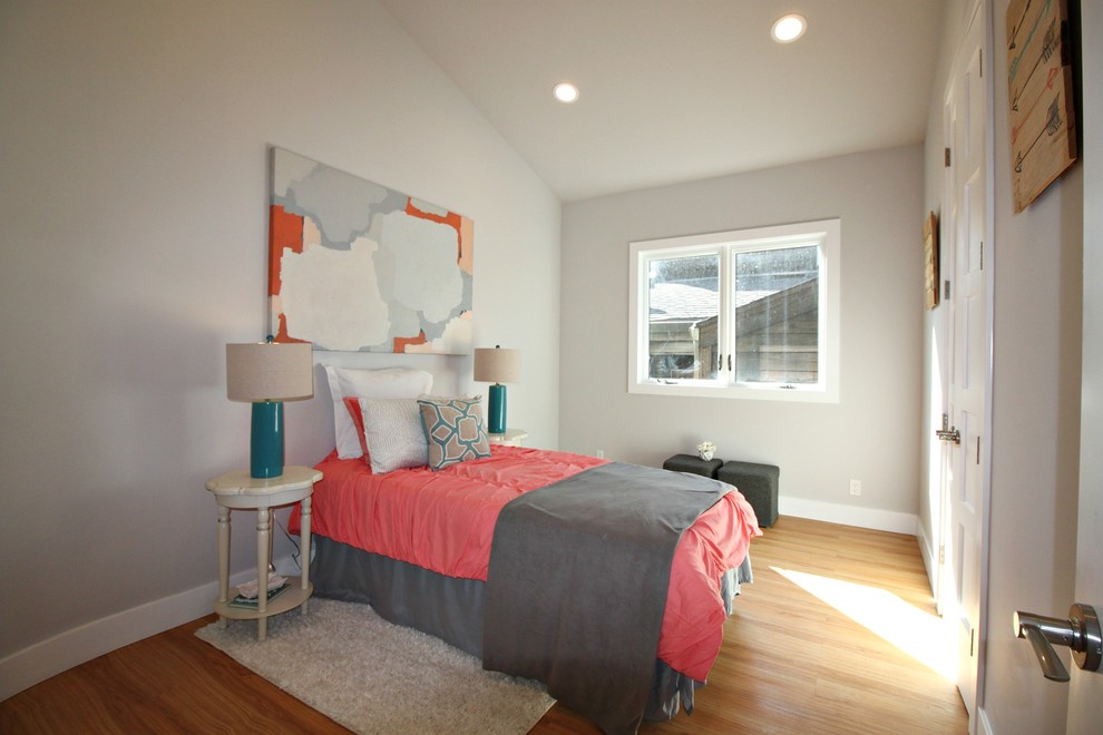 Home design - transitional home design idea