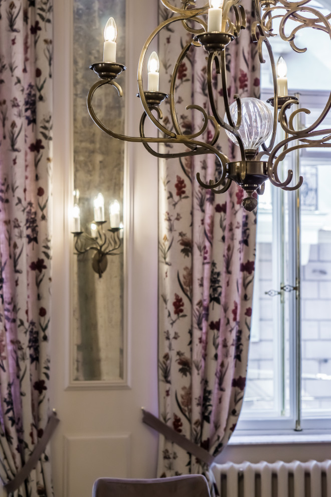 CHATEAU DE LA PETROGRADKA