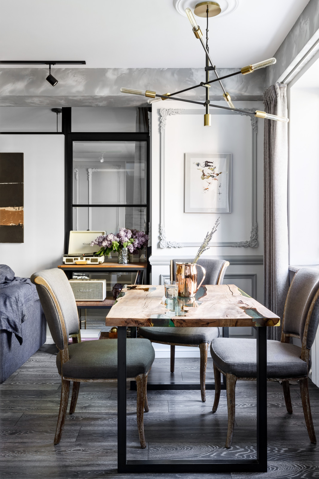 Ecleсtic flat with one bedroom