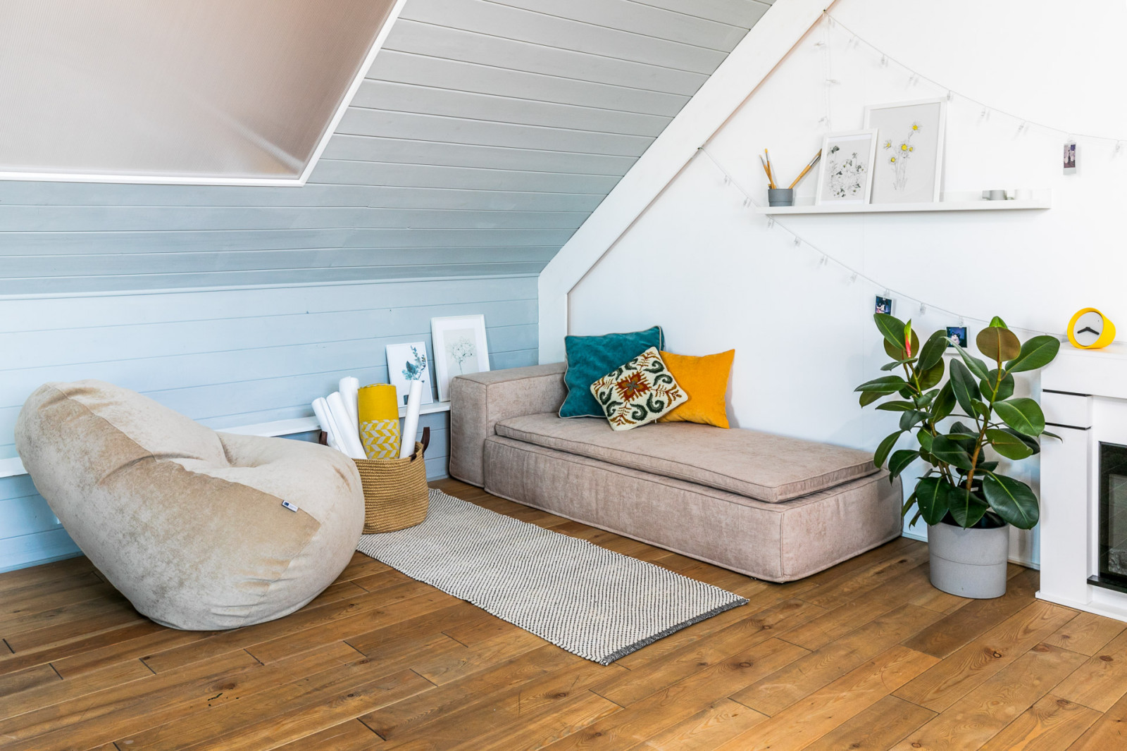 Комната отдыха на мансарде