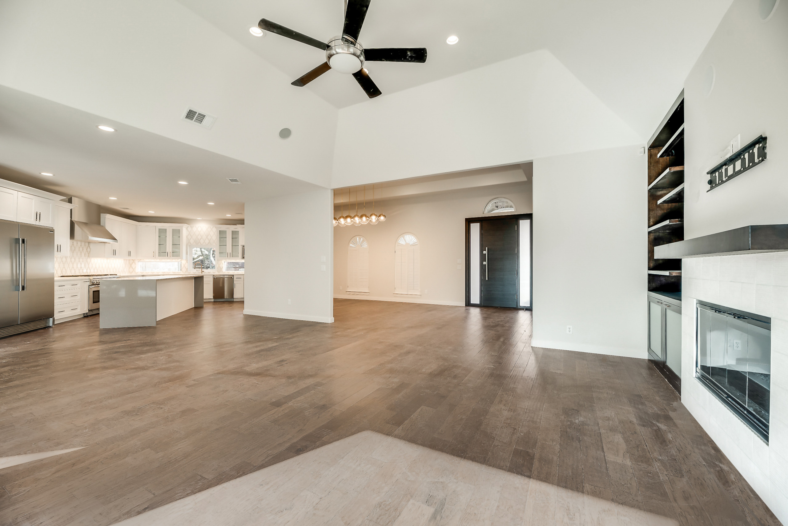 Kid's Loft and open Kitchen