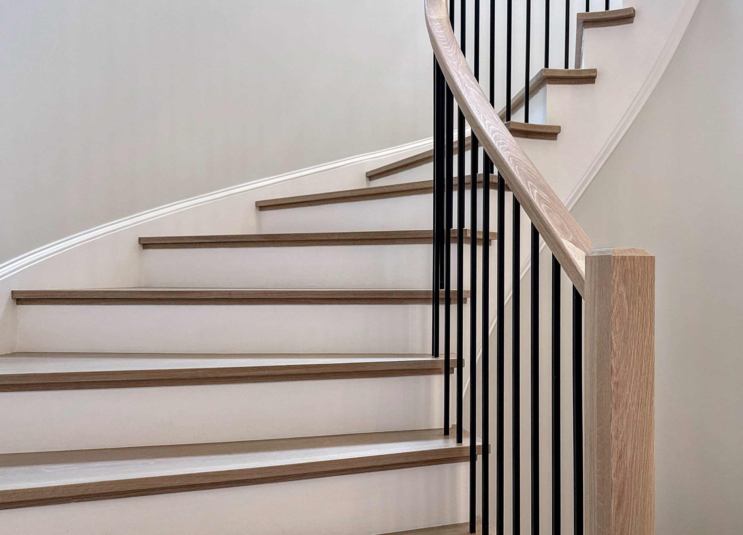 Project #150 | Contemporary White Oak Curve