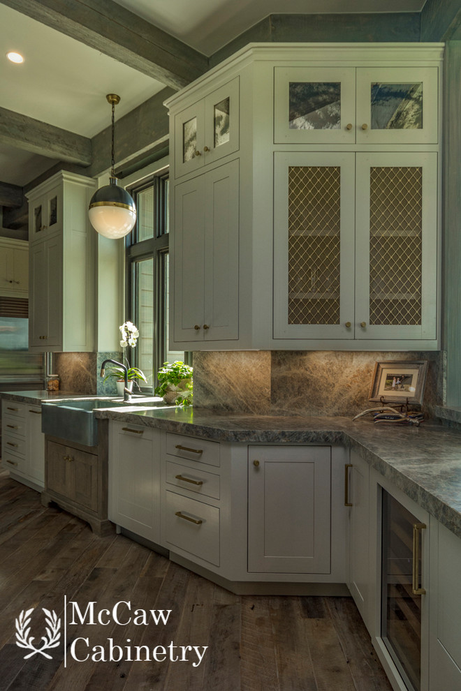 Inspiration for a rustic home design remodel in Austin