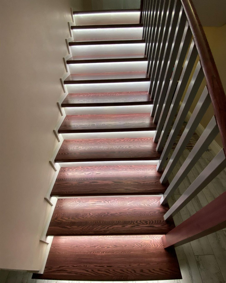 Лестница Алексея и Анны в КП Медная Подкова