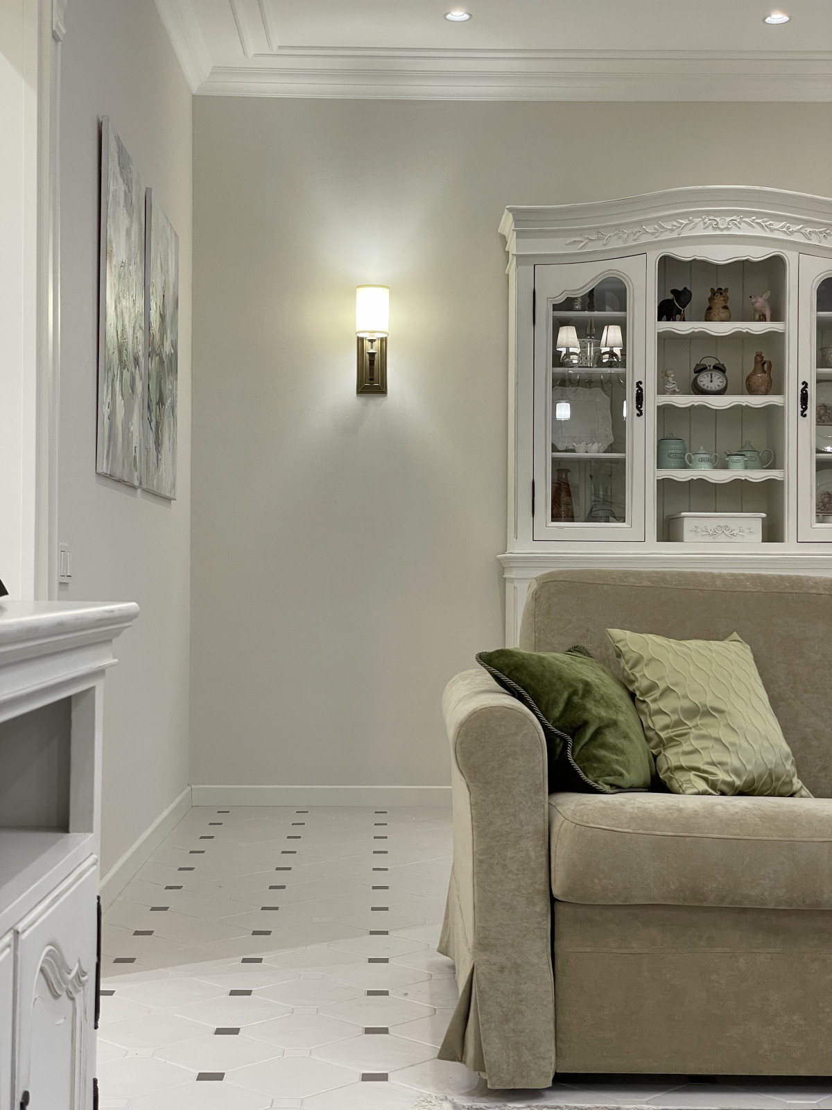 Колониальный фасон