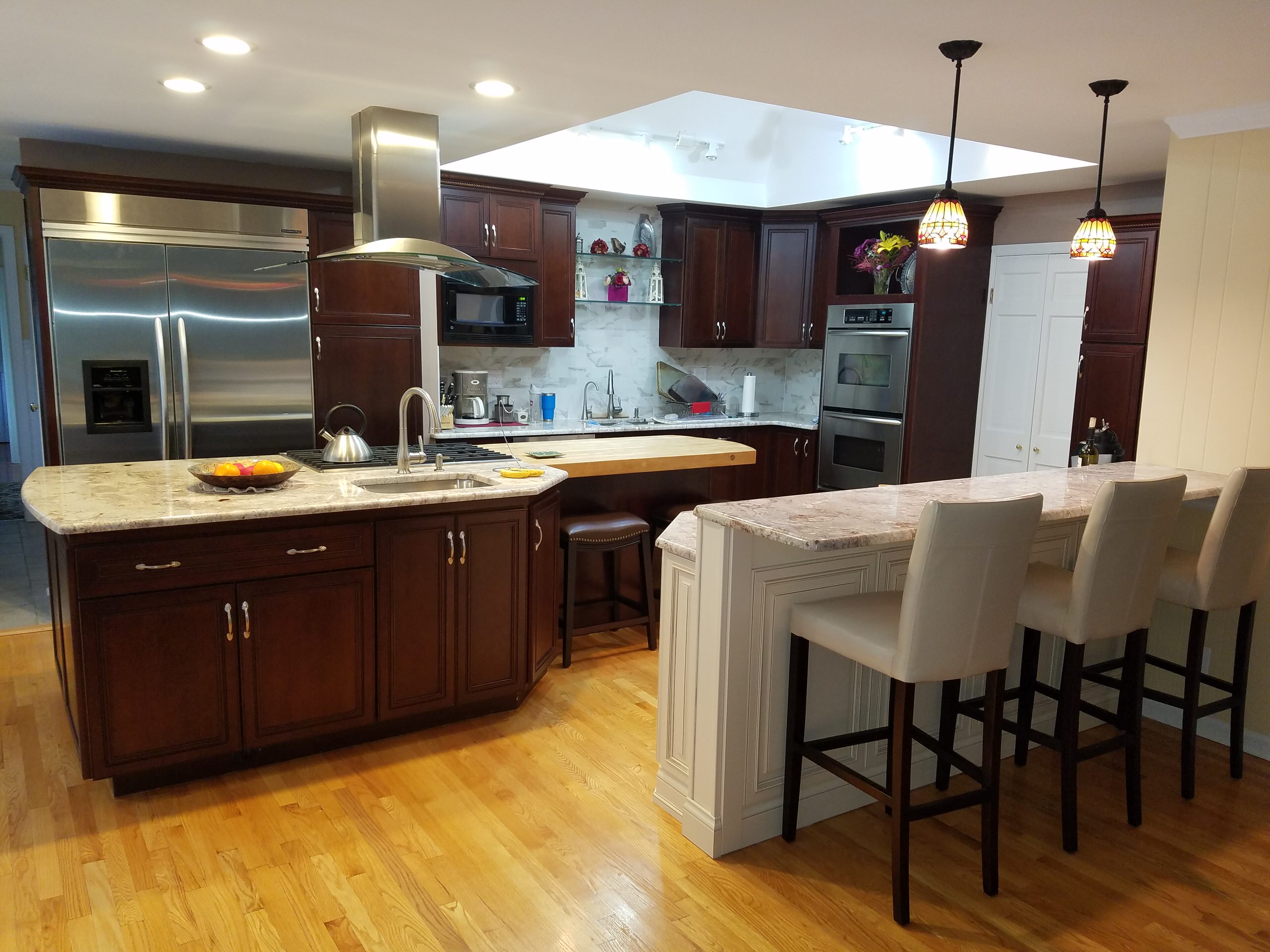 Kitchen Remodel on Sunrise Drive in Hold