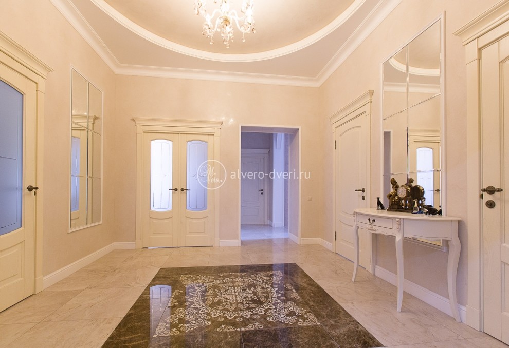 Дверь из массива дуба «Алина» из коллекции «Альверо» в интерьере В светлых тонах