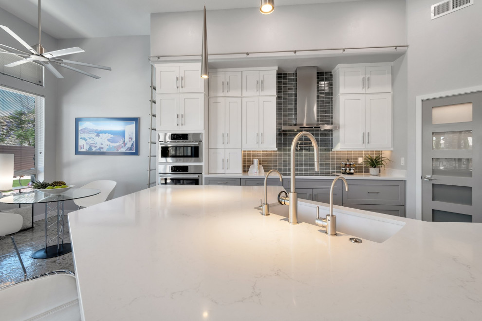 Ahwatukee Modern Kitchen - Modern - Kitchen - Phoenix - by Mariano & Co ...