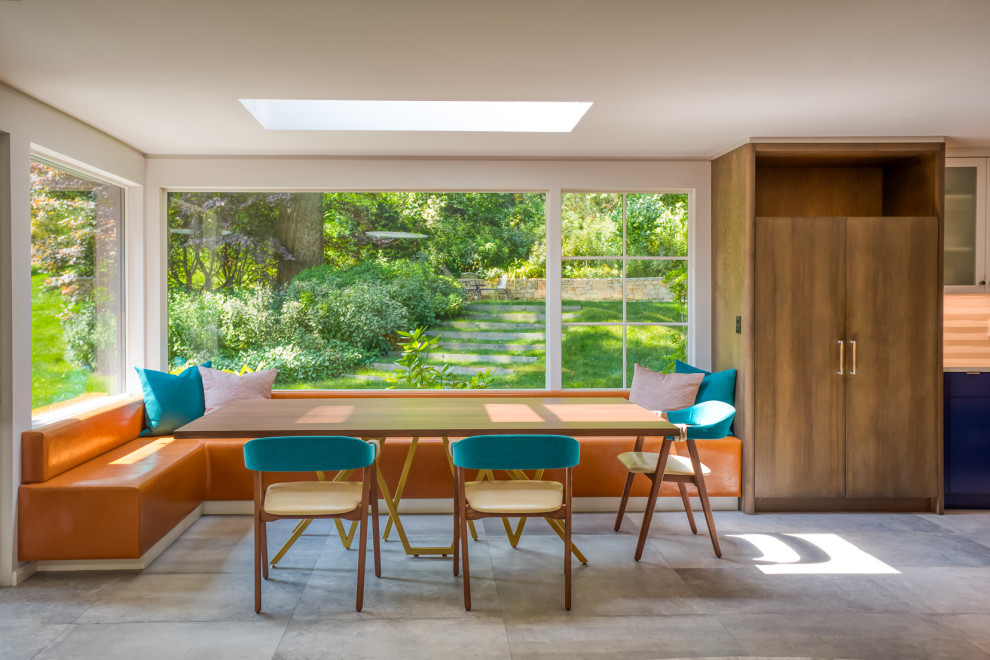 Design ideas for a midcentury dining room in New York.