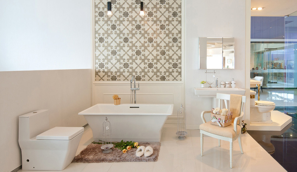 Inspiration for a transitional bathroom remodel in Phoenix