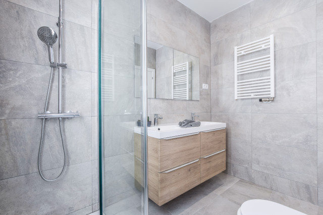 BA&Ntilde;O CON DUCHA klassisch-modern-badezimmer