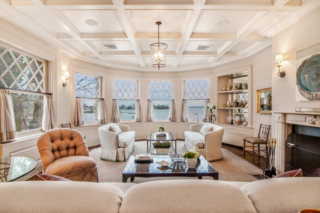 Larchmont waterfront 10 baths, gut restoration, kitchen, formal and casual space klassisk-vardagsrum
