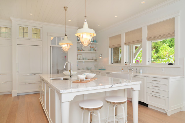 Craftsman Beach House Gibsons BC coastal-kitchen