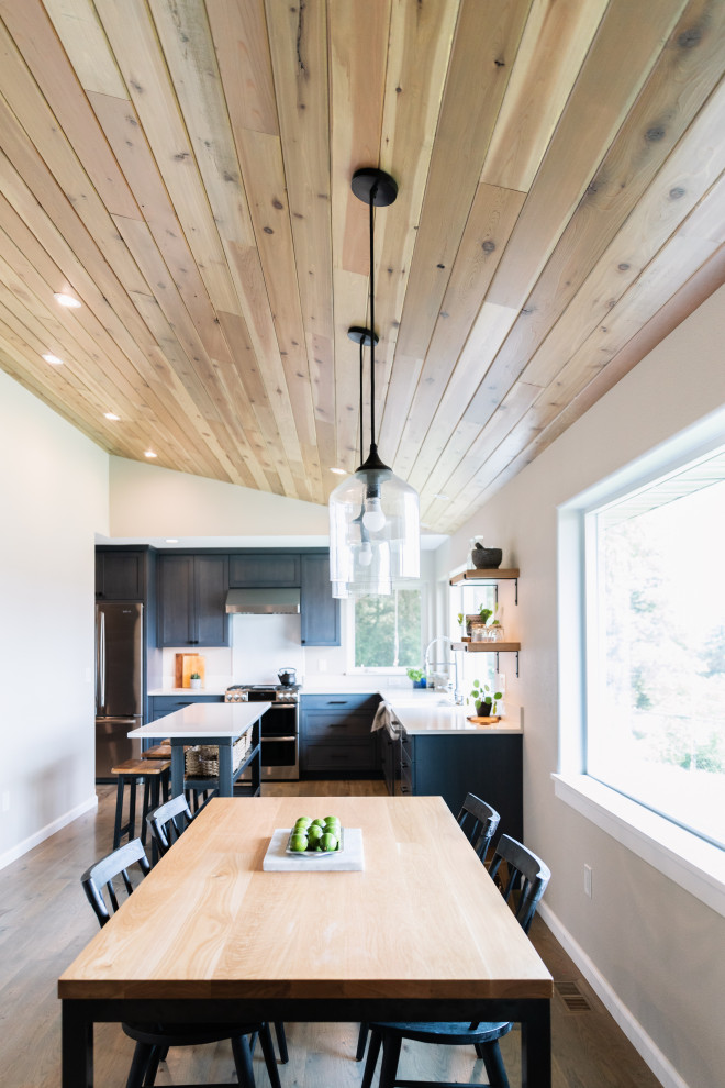 Inspiration for a transitional kitchen remodel in Seattle