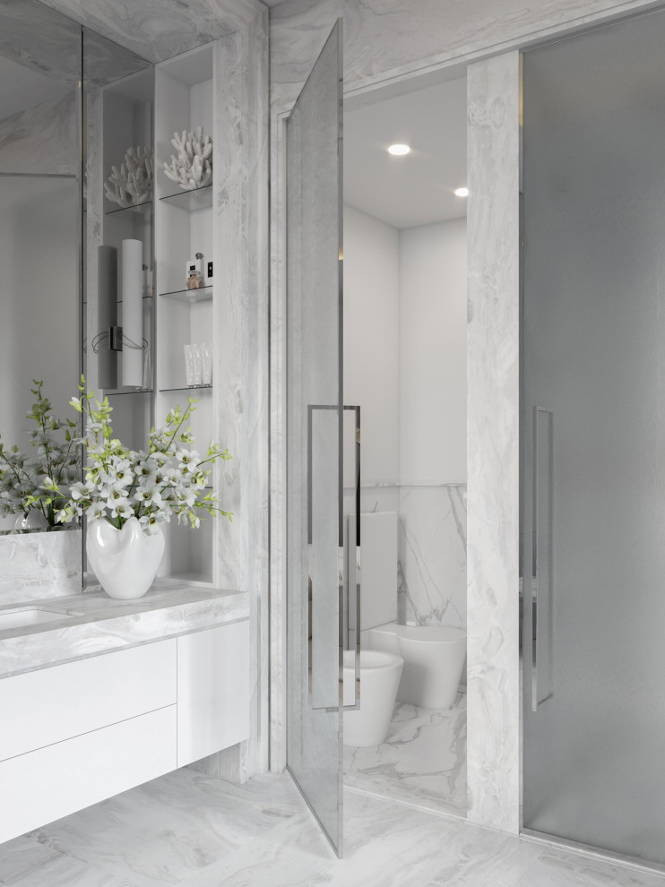 Сьют девушки.