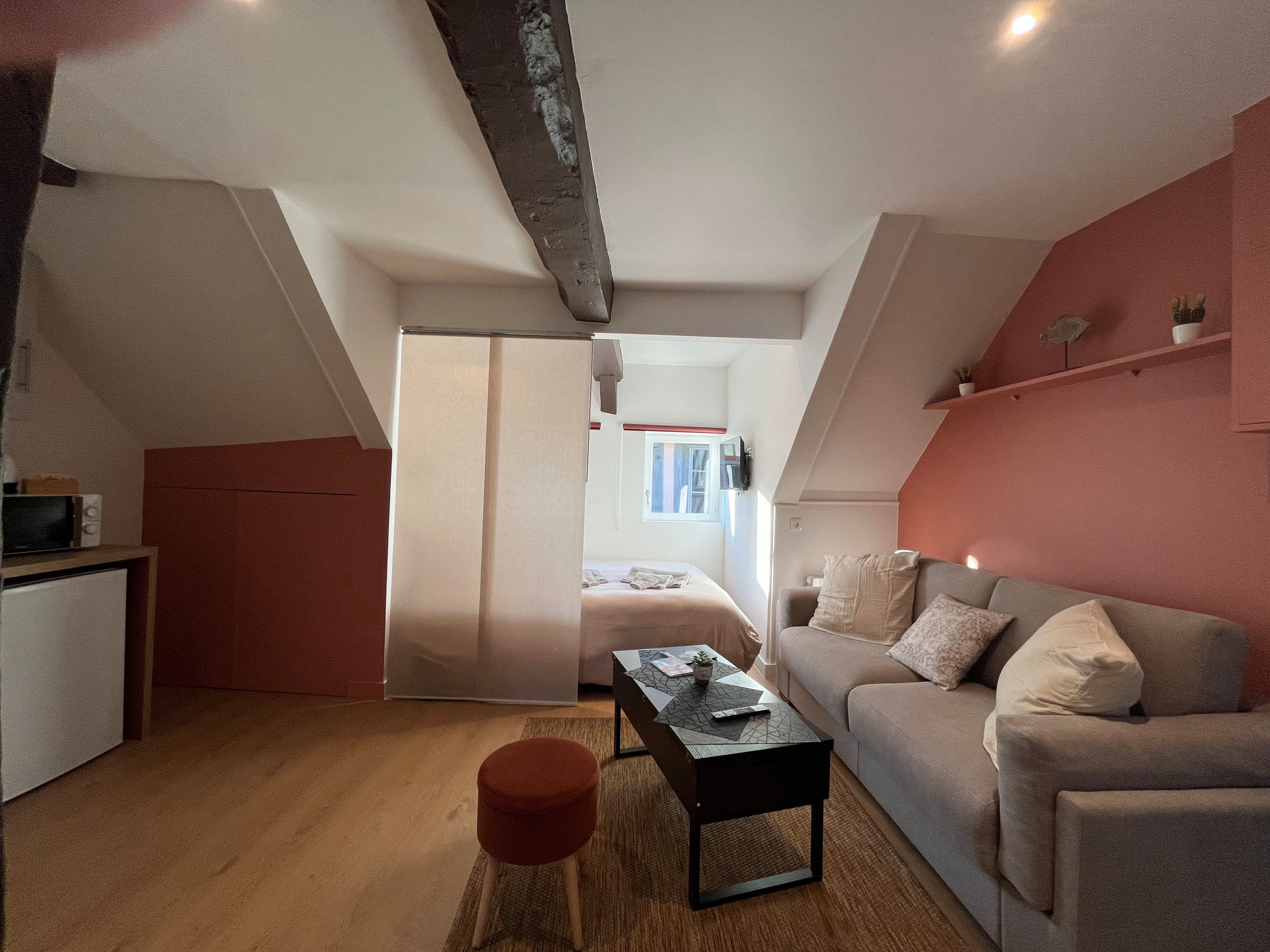 Réhabilitation d'appartements pour mise en location courte durée. Centre ville
