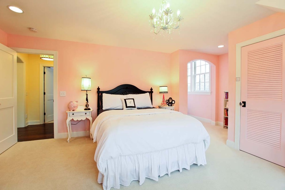 Inspiration for a traditional bedroom in Minneapolis with pink walls.