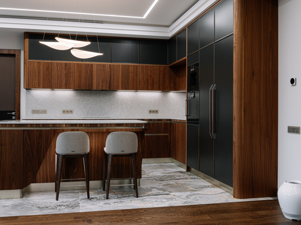 ЖК Knight Bridge - Кухня Glamour от фабрики Old Line