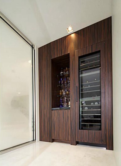 Home design - transitional home design idea in Miami