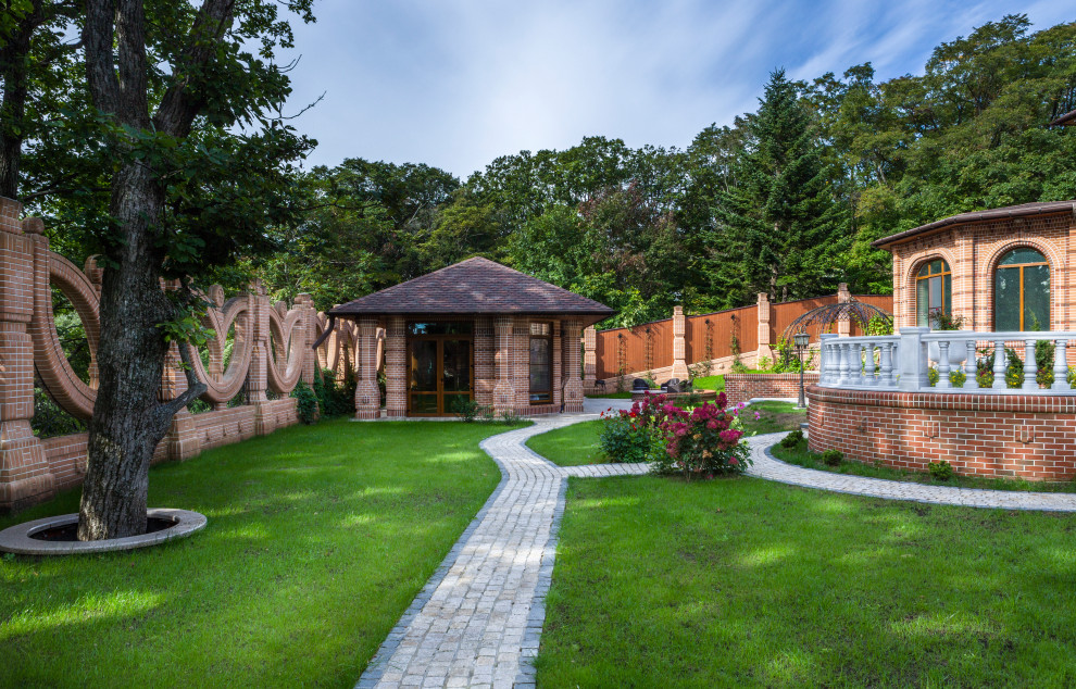 Загородный дом (усадьба) из кирпича