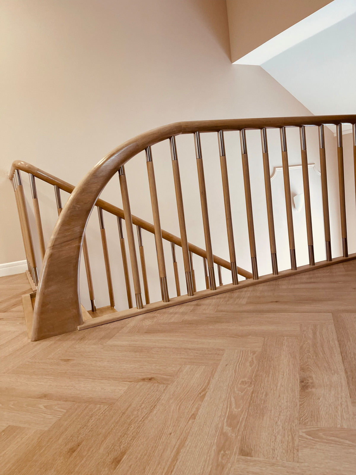 ЛЕСТНИЦА РОМАНСИАДО