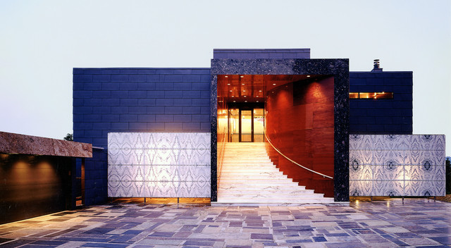 Schiff House contemporaneo-facciata