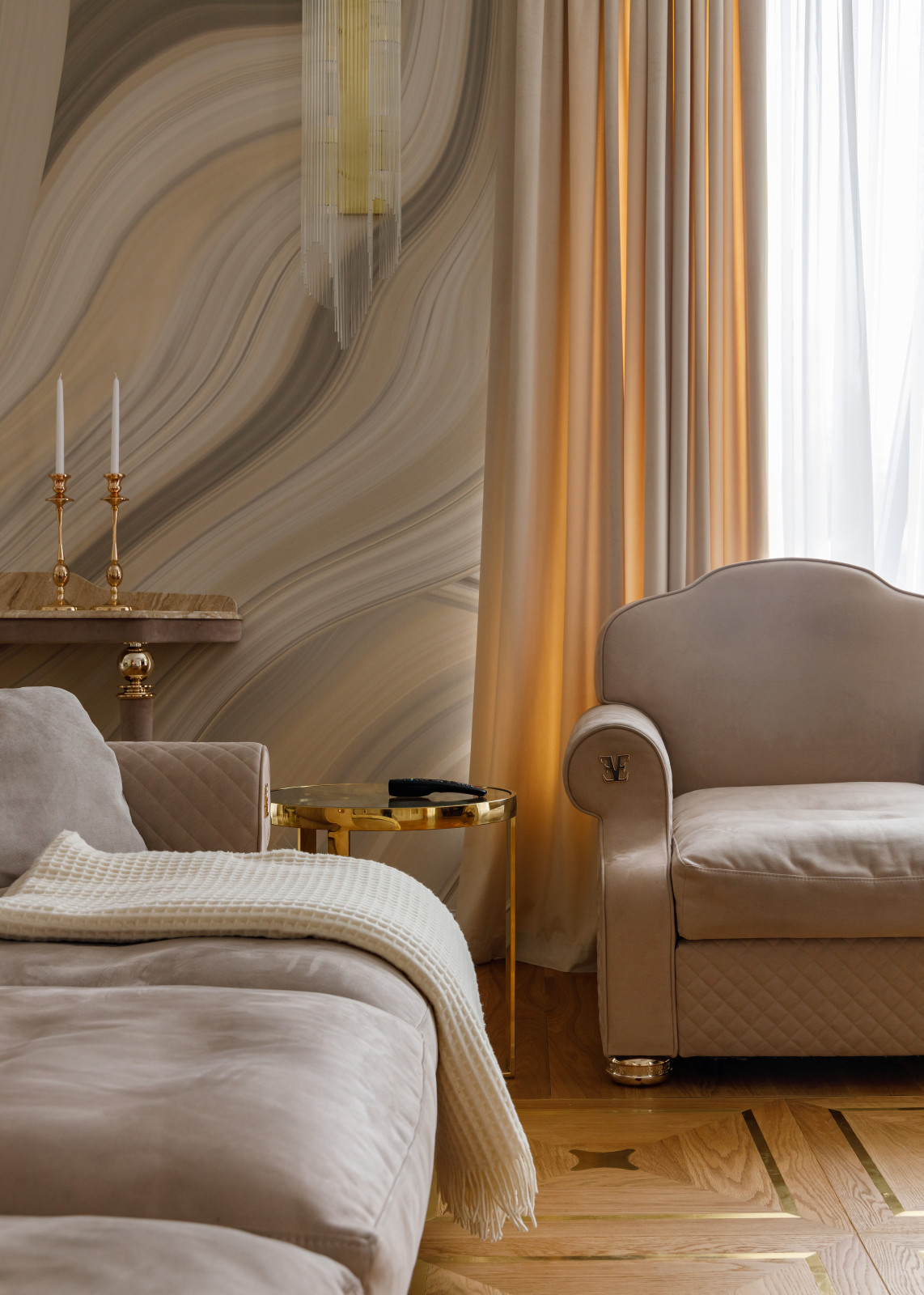 Элегантный интерьер будущей писательницы