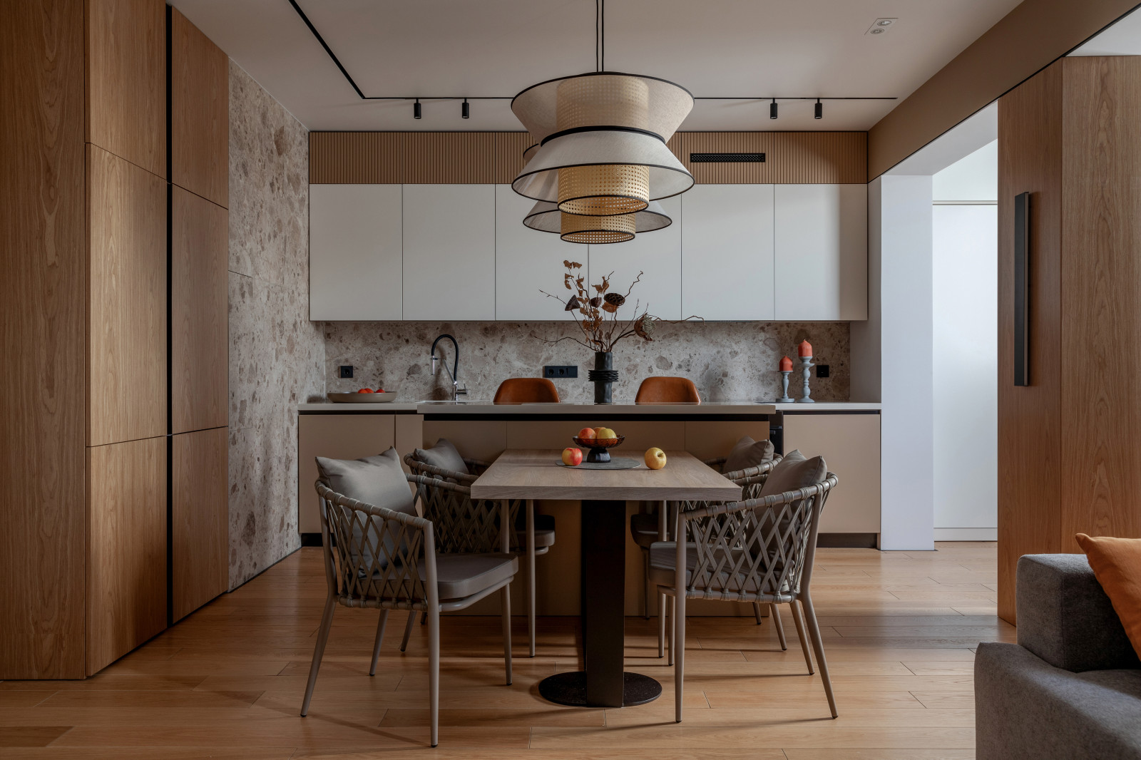 Фото: Экостиль для холостяка 65м.кв.