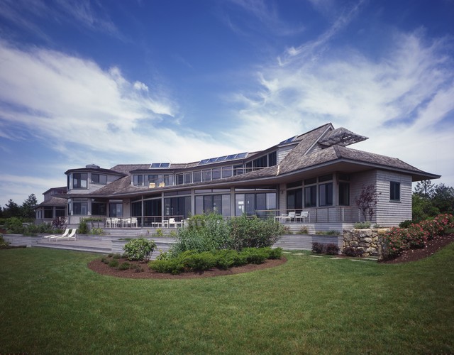 Chilmark Pond House contemporary-exterior