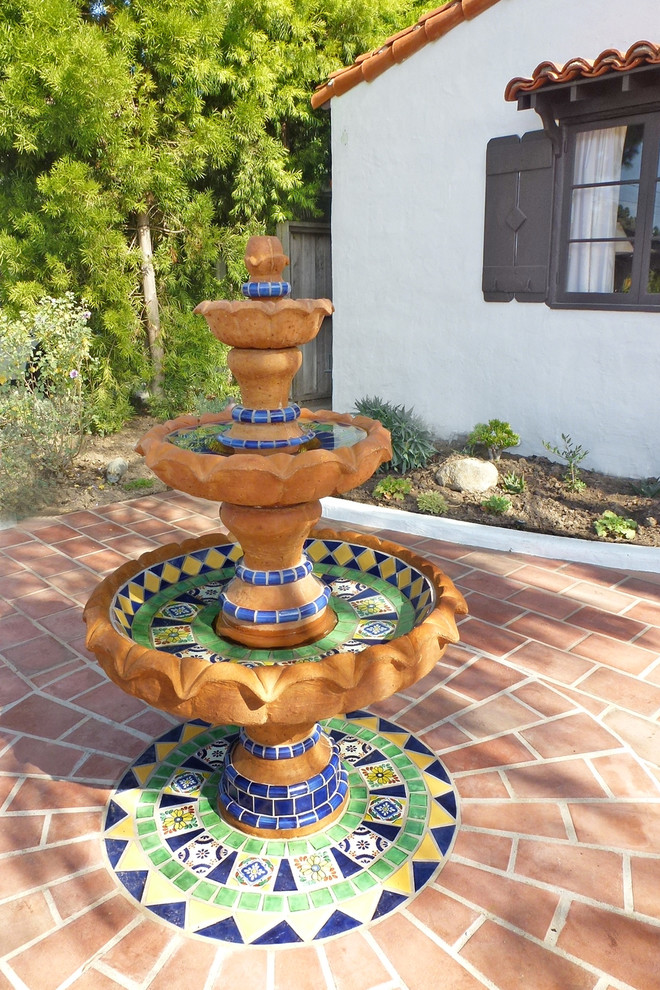 Design ideas for a mediterranean courtyard garden in San Diego.