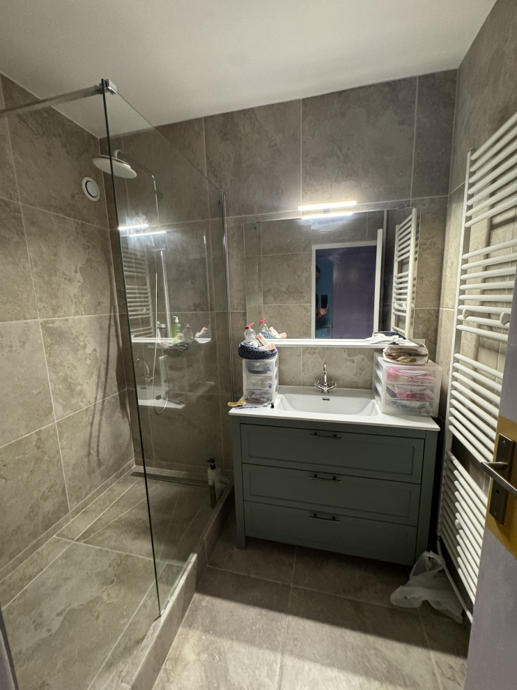 Rénovation de deux salles de bain et du salon / cuisine
