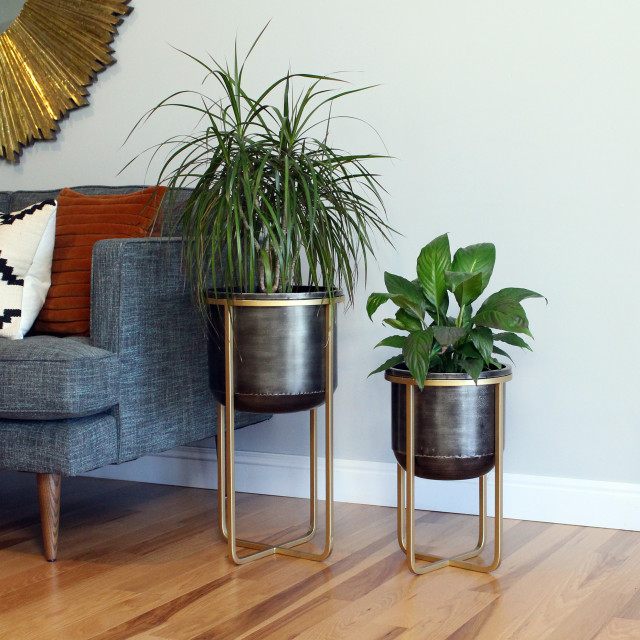 Rizzy Midcentury 2 Piece Planter Set Contemporary Indoor Pots Rizzy Midcentury 2 Piece Planter Set