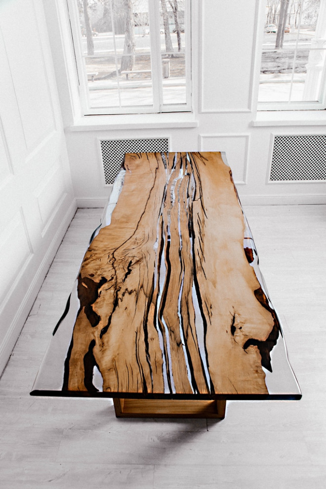 Столы из массива