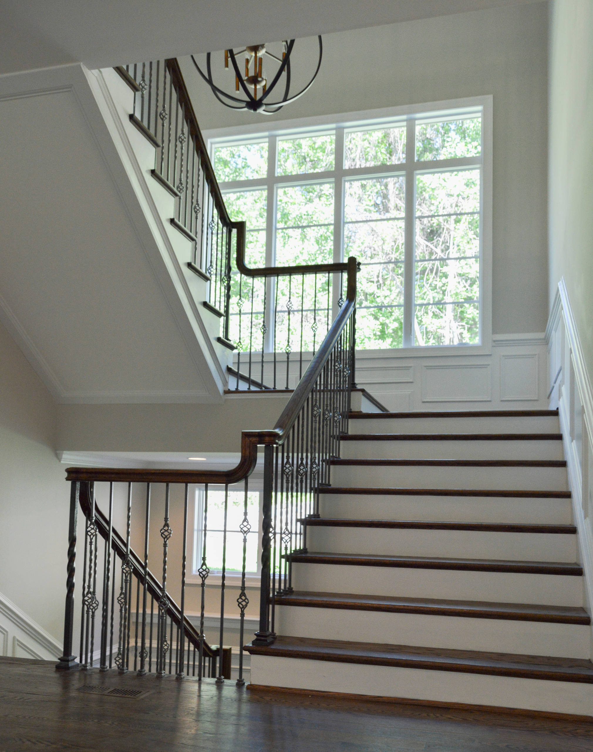 38_European Style Circular Balcony and Multi-level Staircase, Middleburg, VA 201