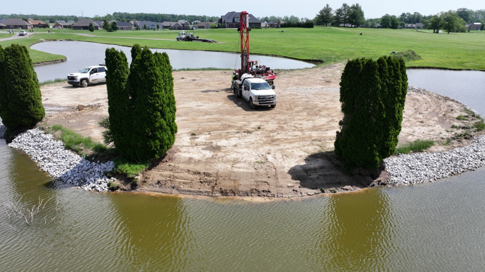 Bent Creek (Peninsula/ Island House)