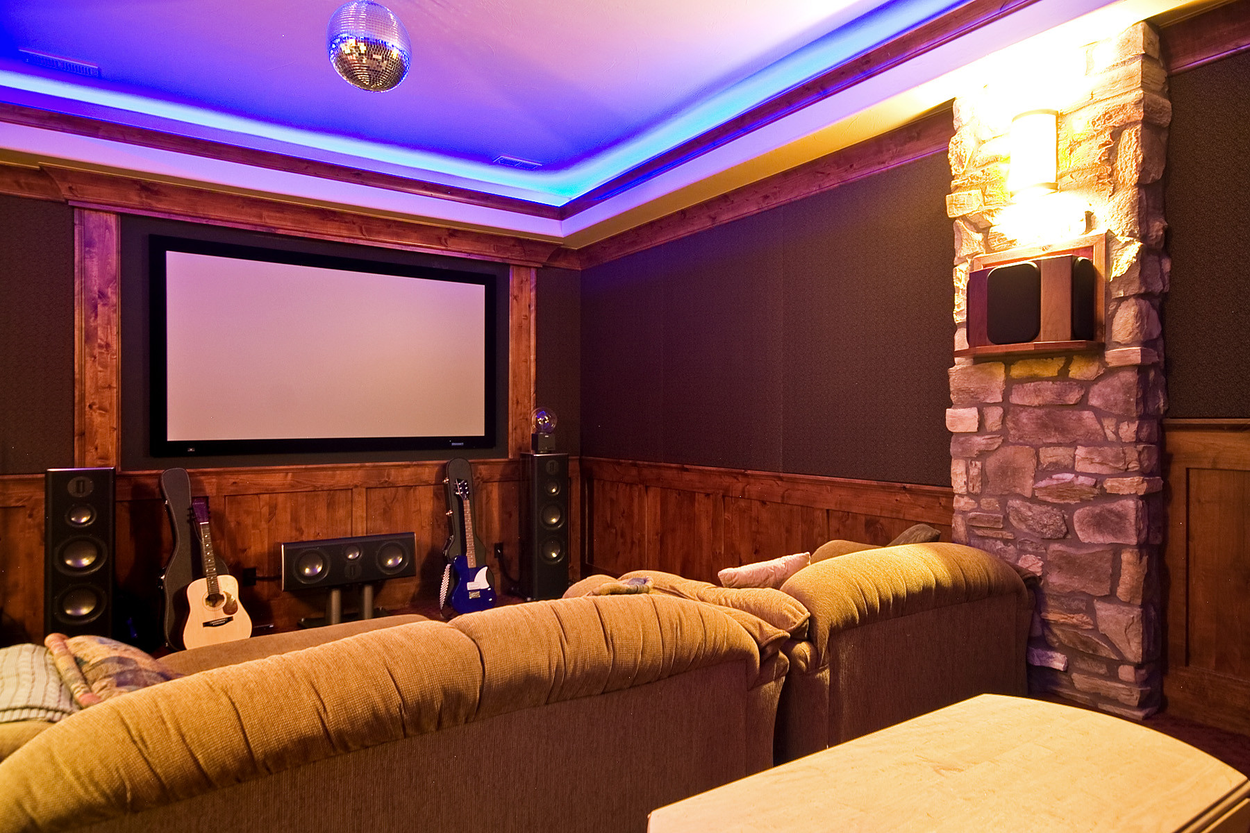 Castle Pines Mountain Rustic