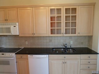 Open up kitchen to Living Room/ Kitchen Renovation