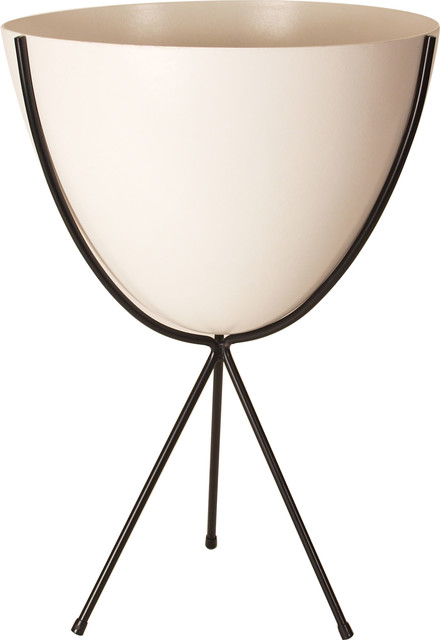 Outdoor Pots & Planters