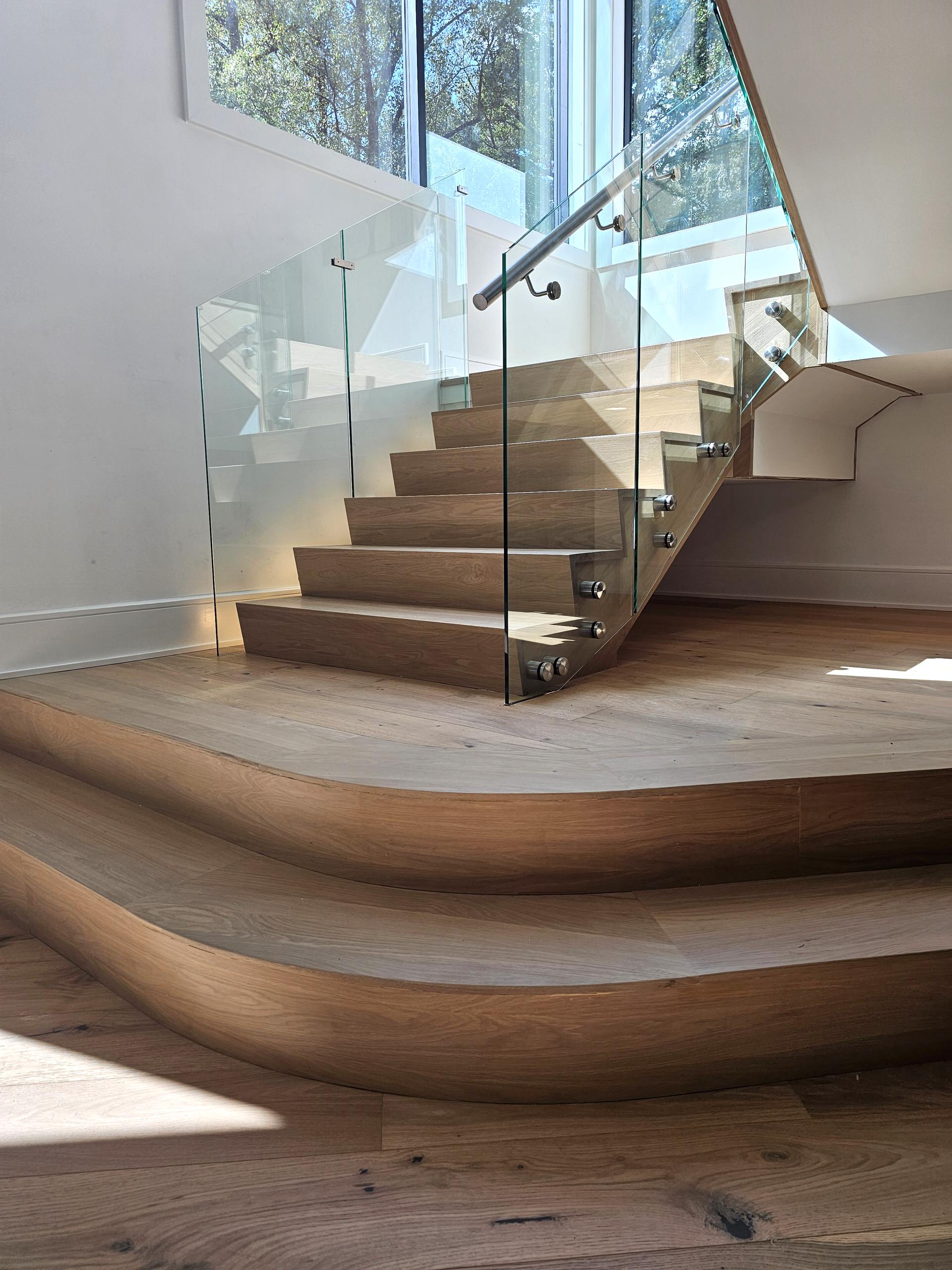 129_White Oak Slanted Riser Modern Stair, Mclean, VA 22102