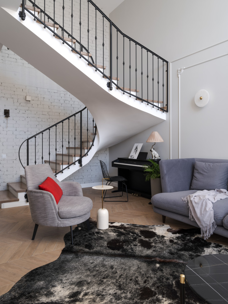 с французским акцентом