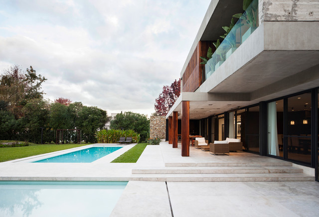 CASA G&Uuml;ELL modern