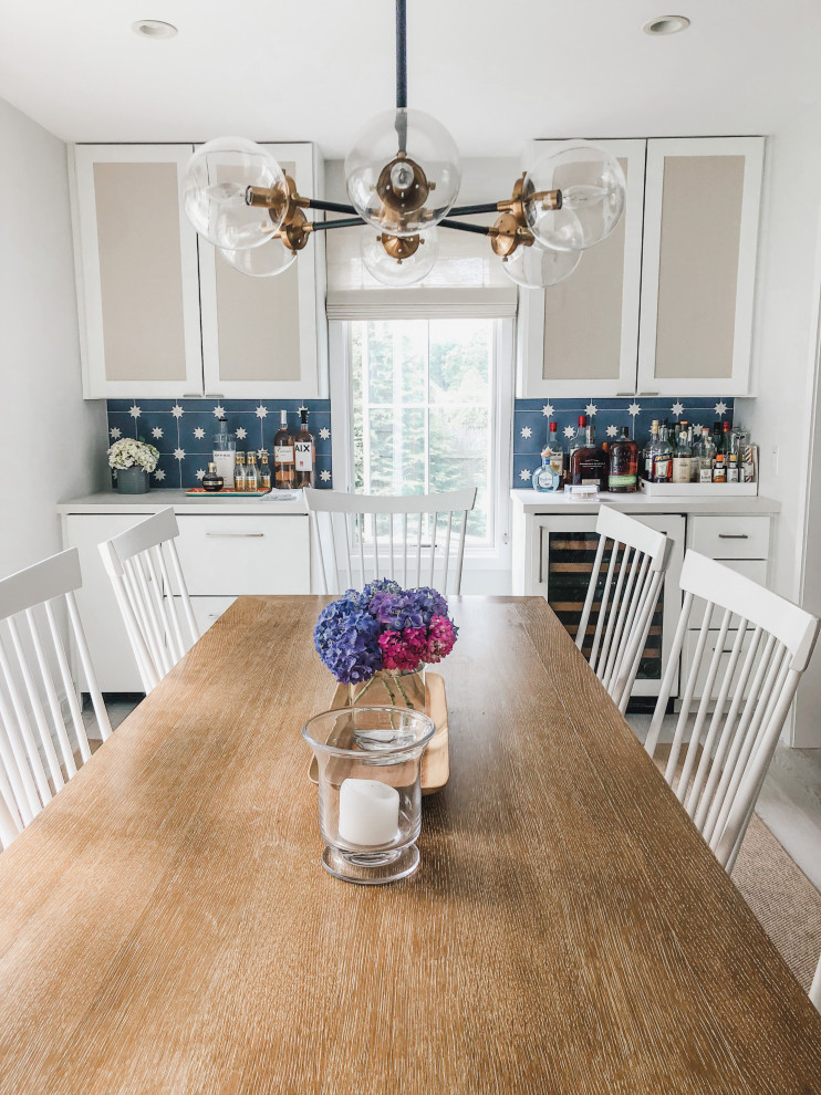 Dining Room and Bar