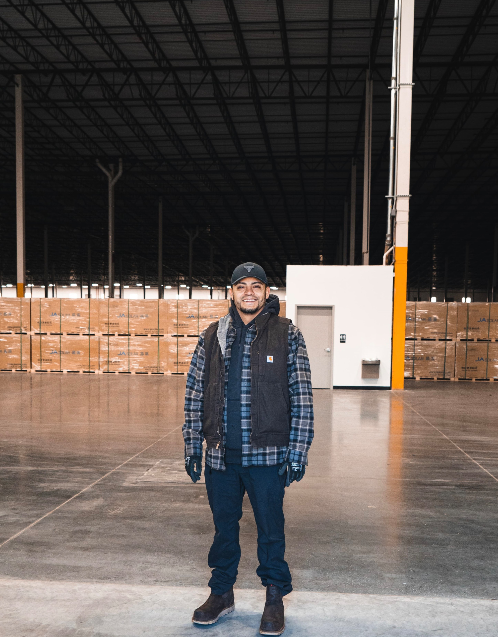Owner in a new warehouse without lightning installed
