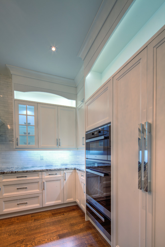 Example of a large transitional kitchen design in Toronto