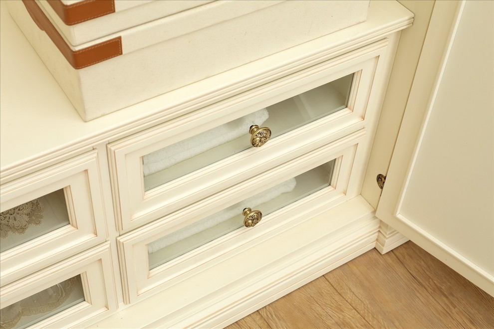 Гардеробная комната Marco Mobili на заказ