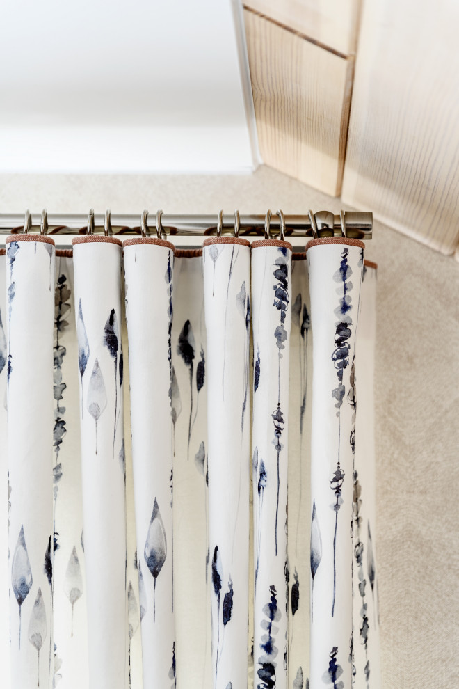 Съёмка штор в столовой загородного дома